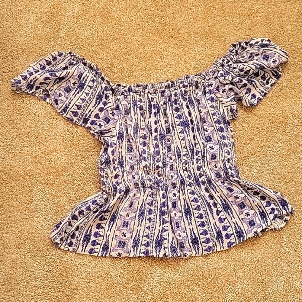 Off-Shoulder Blouse